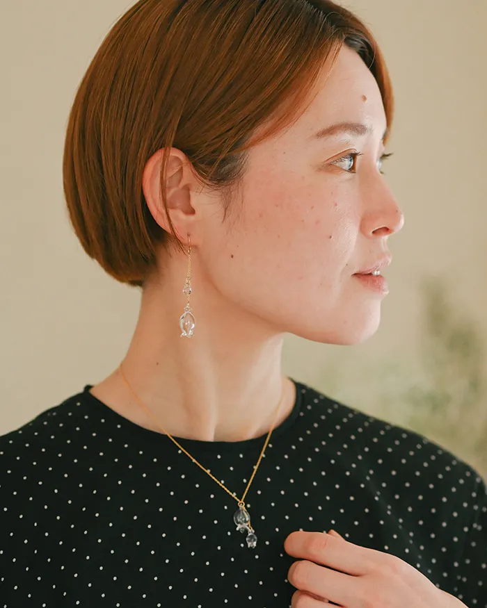 ピアス リリー3